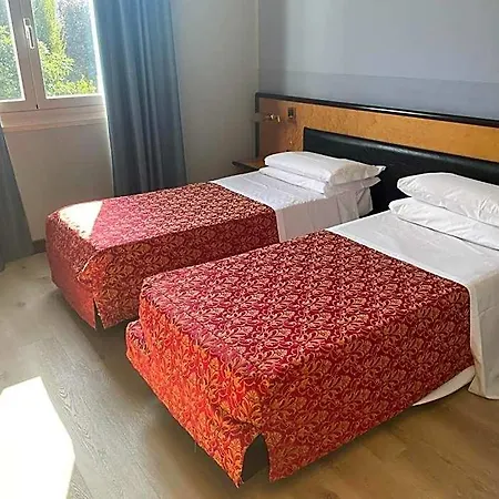 Hotel Art &