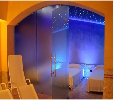 Art & Hotel 3*